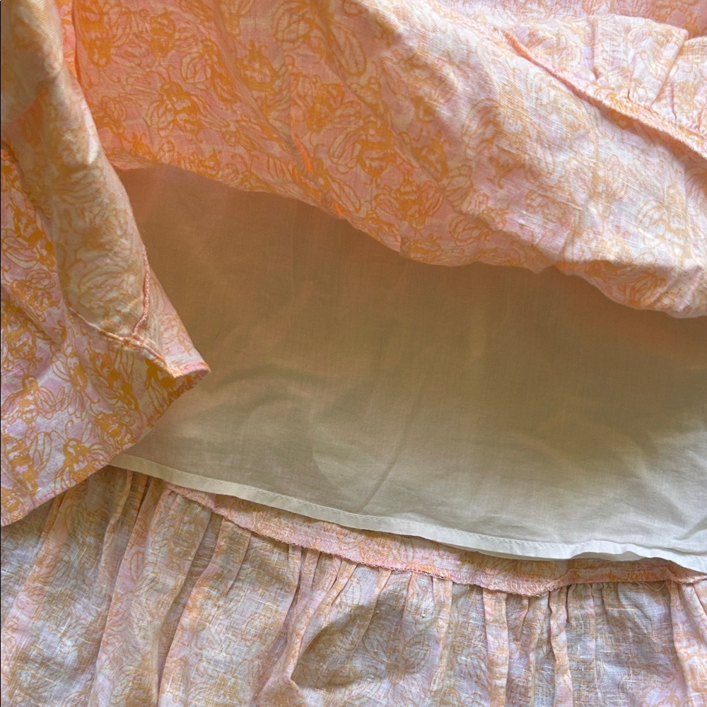 Floral Print Women's Skirt in Pink and Orange
Vintage Lily Pulitzer - Picture 7 of 7